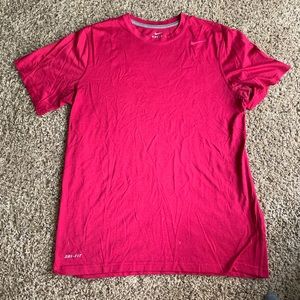 MENS Medium Nike T-shirt